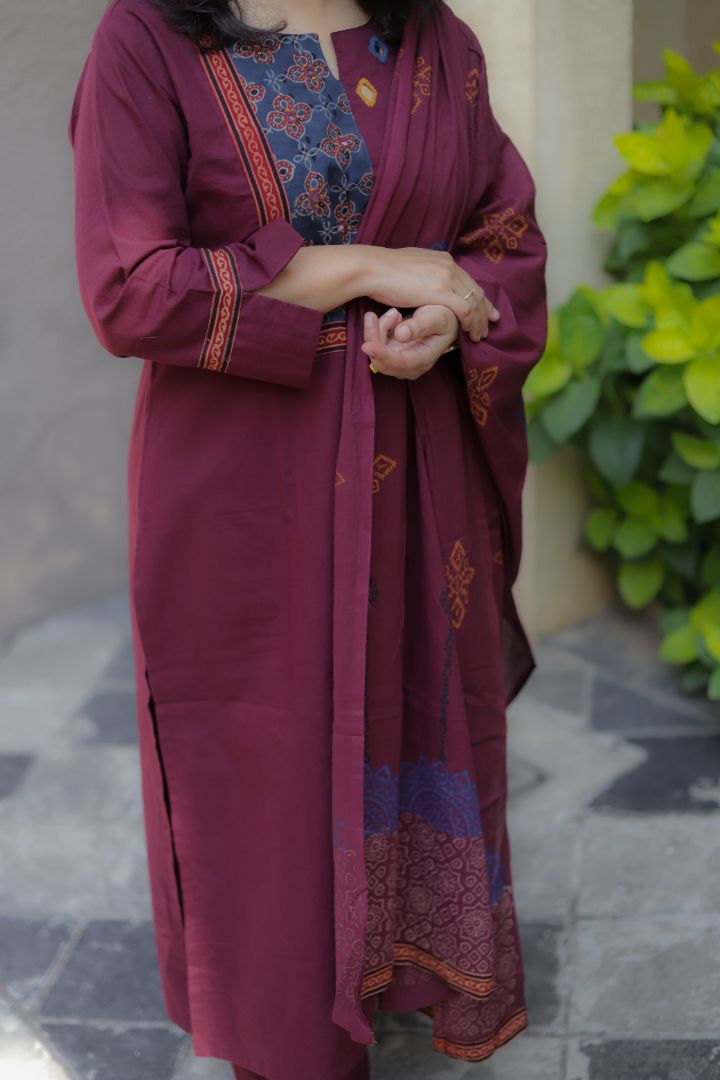 Wine Colour Premium Cotton Dupatta Set