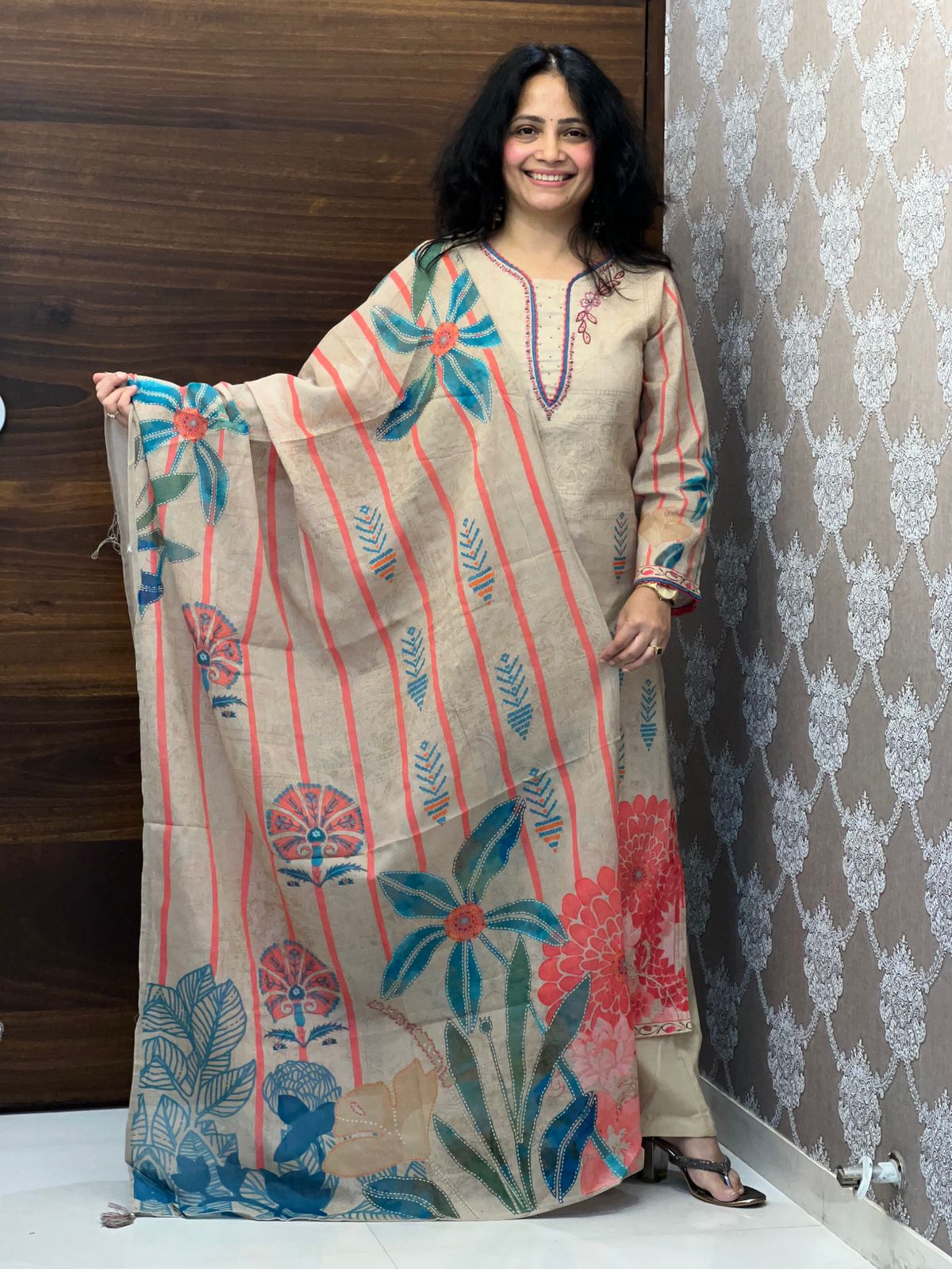 Beige Color Linen Dupatta Set