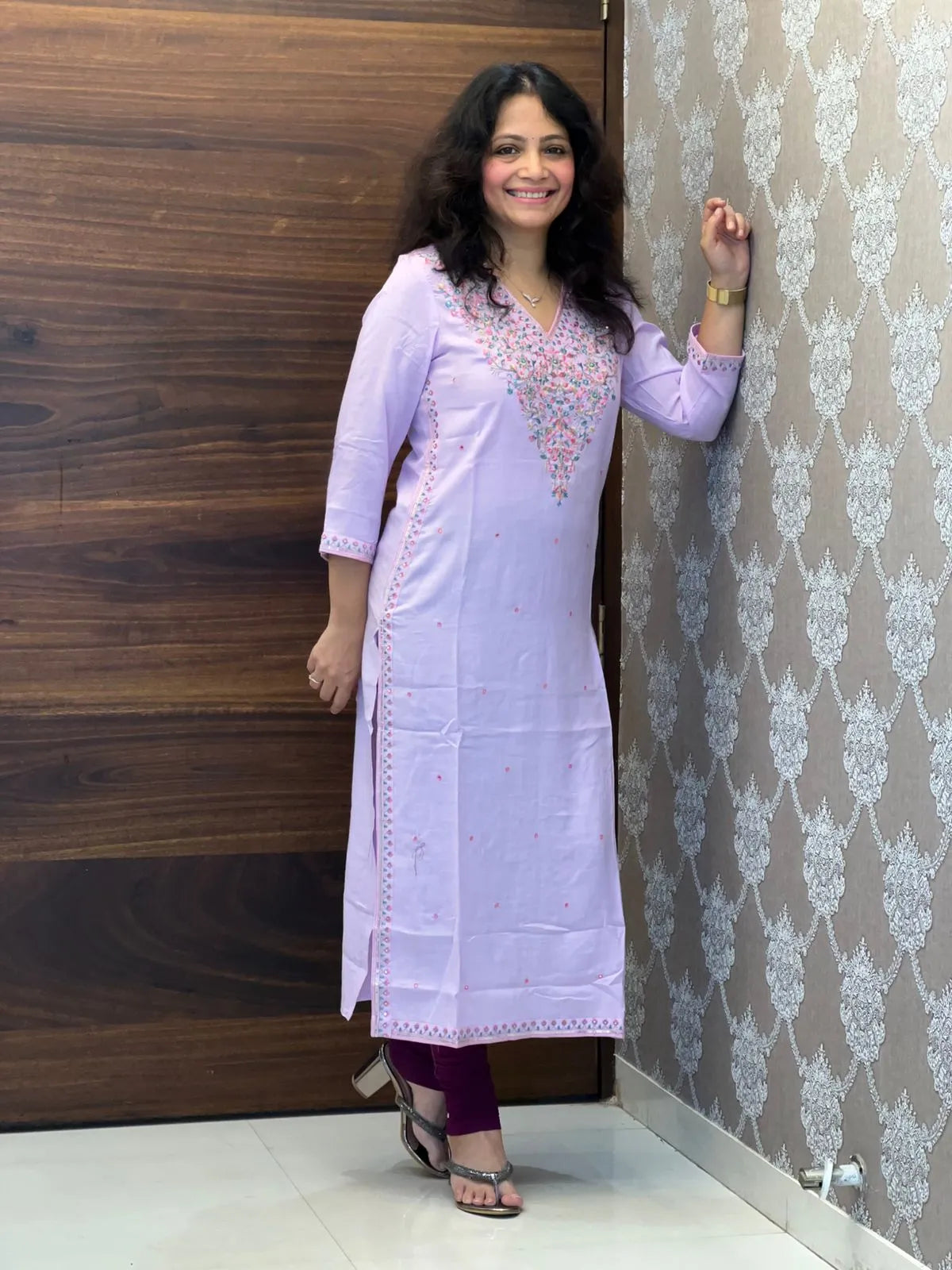 Lavender Color Kashmiri Embroidery Kurti