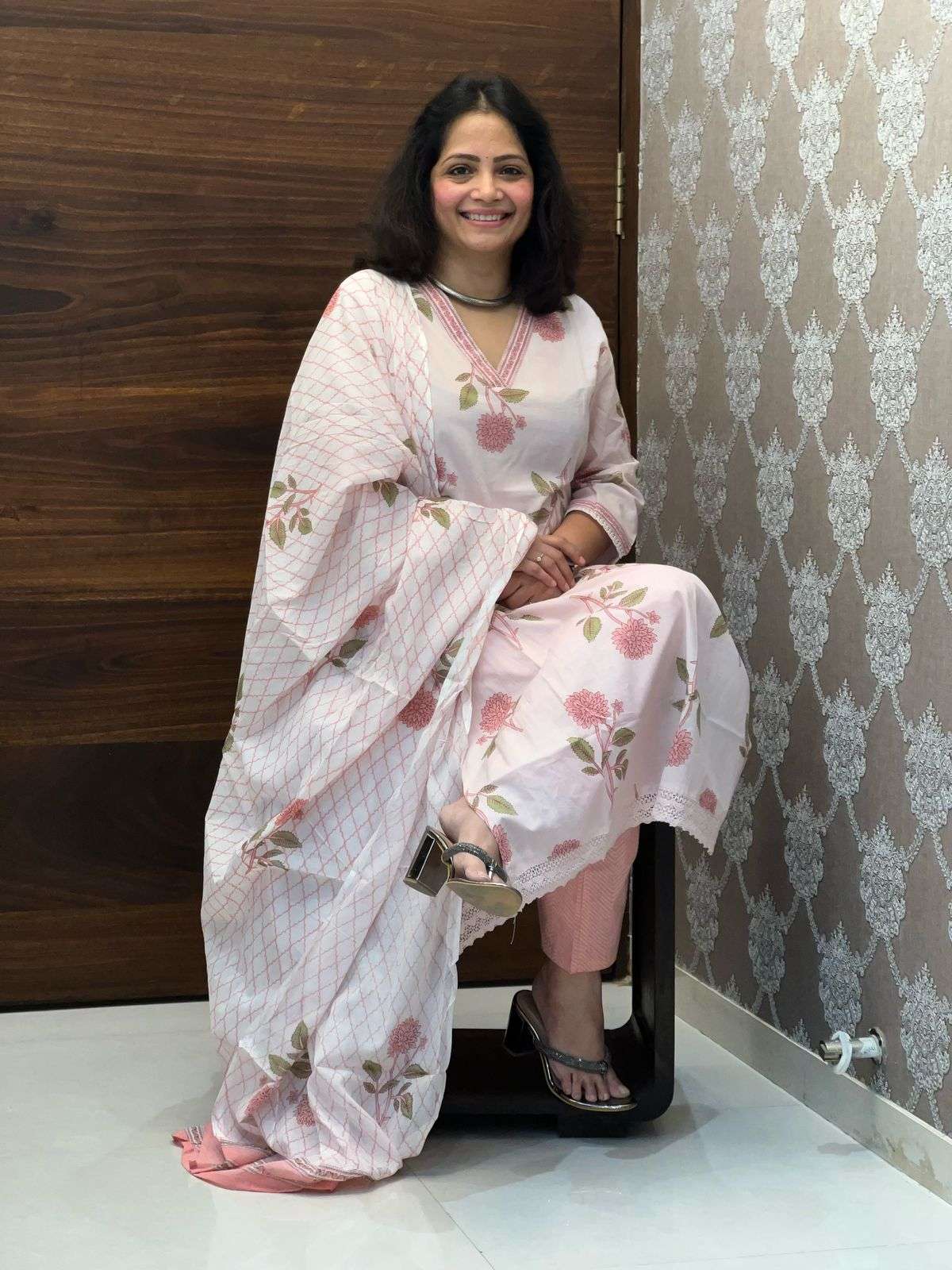 Pink Floral Pure Cotton Dupatta Set