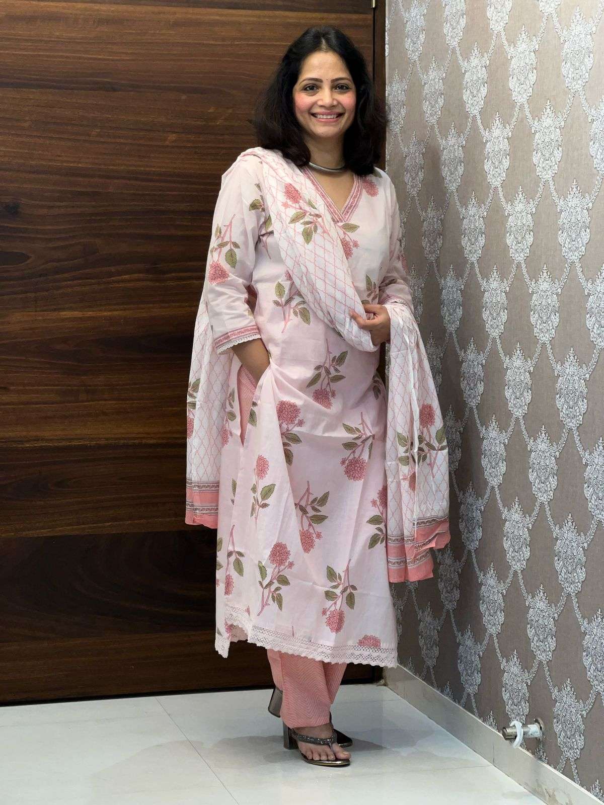 Pink Floral Pure Cotton Dupatta Set