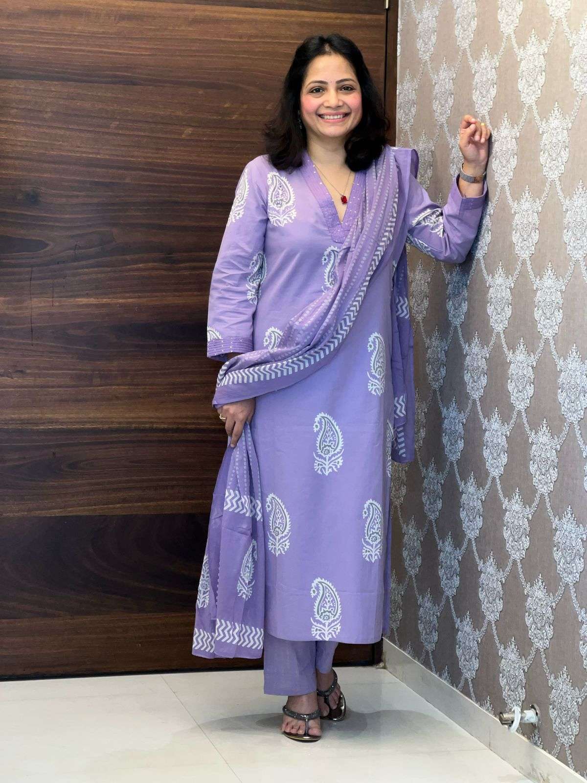 Hand Block Print Lavendar Color Pure Cotton Dupatta Set