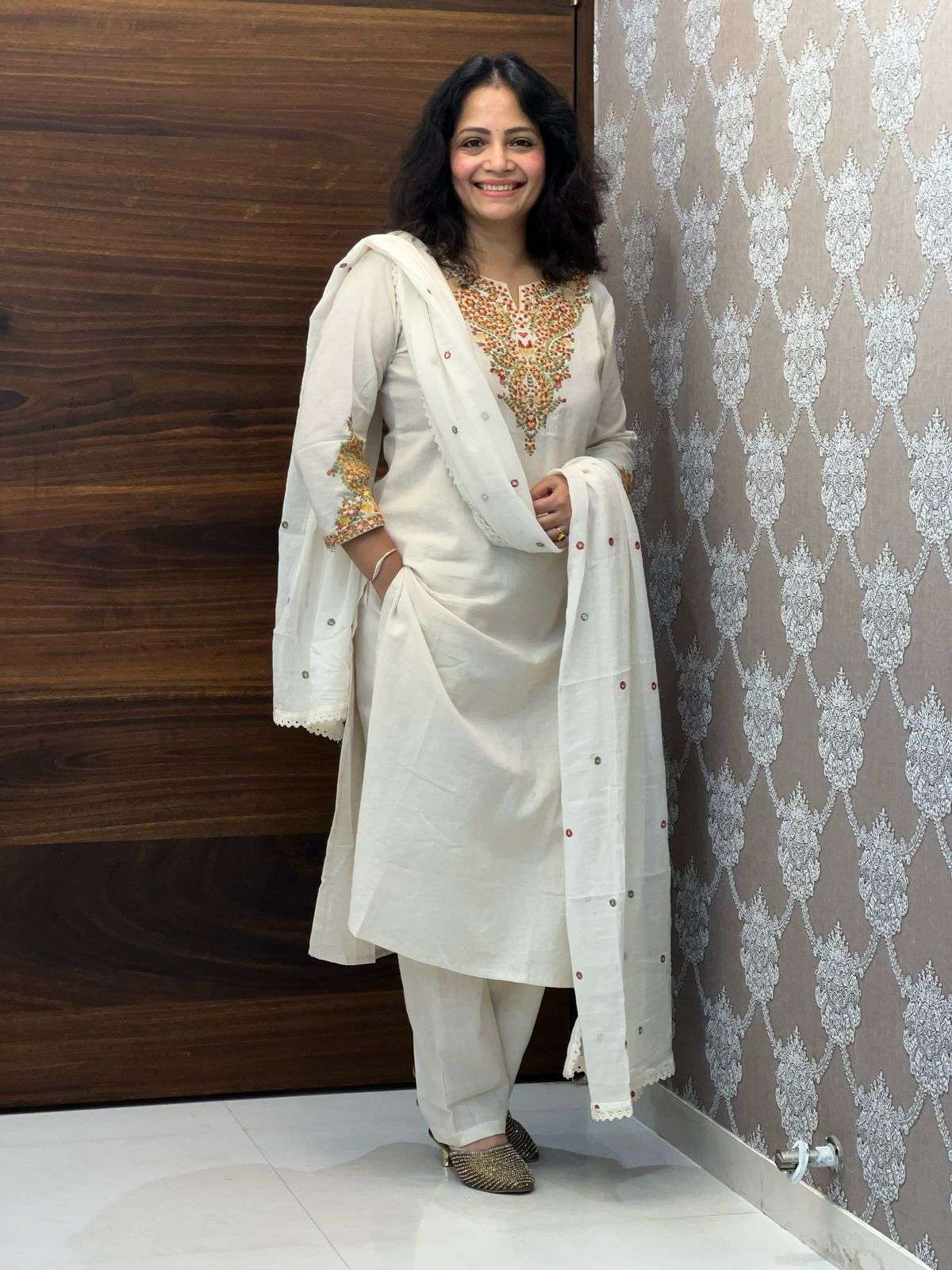 Off-White Cotton Flex Dupatta Set