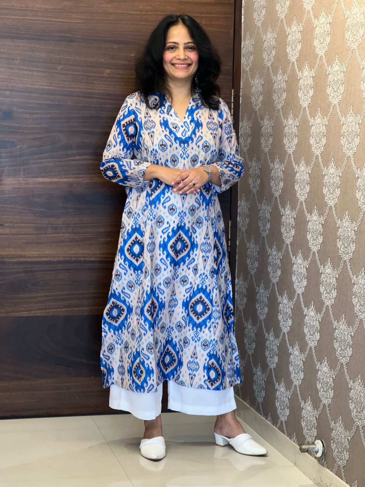 Blue & Lvory Ikkat Digital Print Linen A-Line Kurti