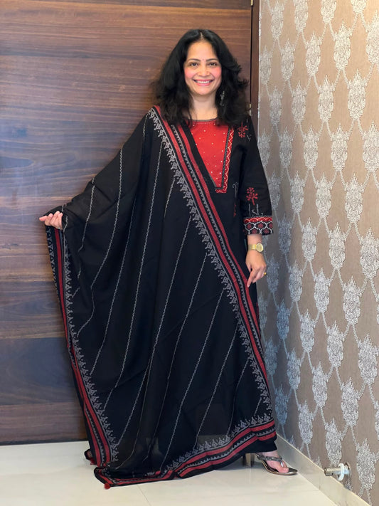 Black Color Block-Printed Pure Cotton Dupatta Set