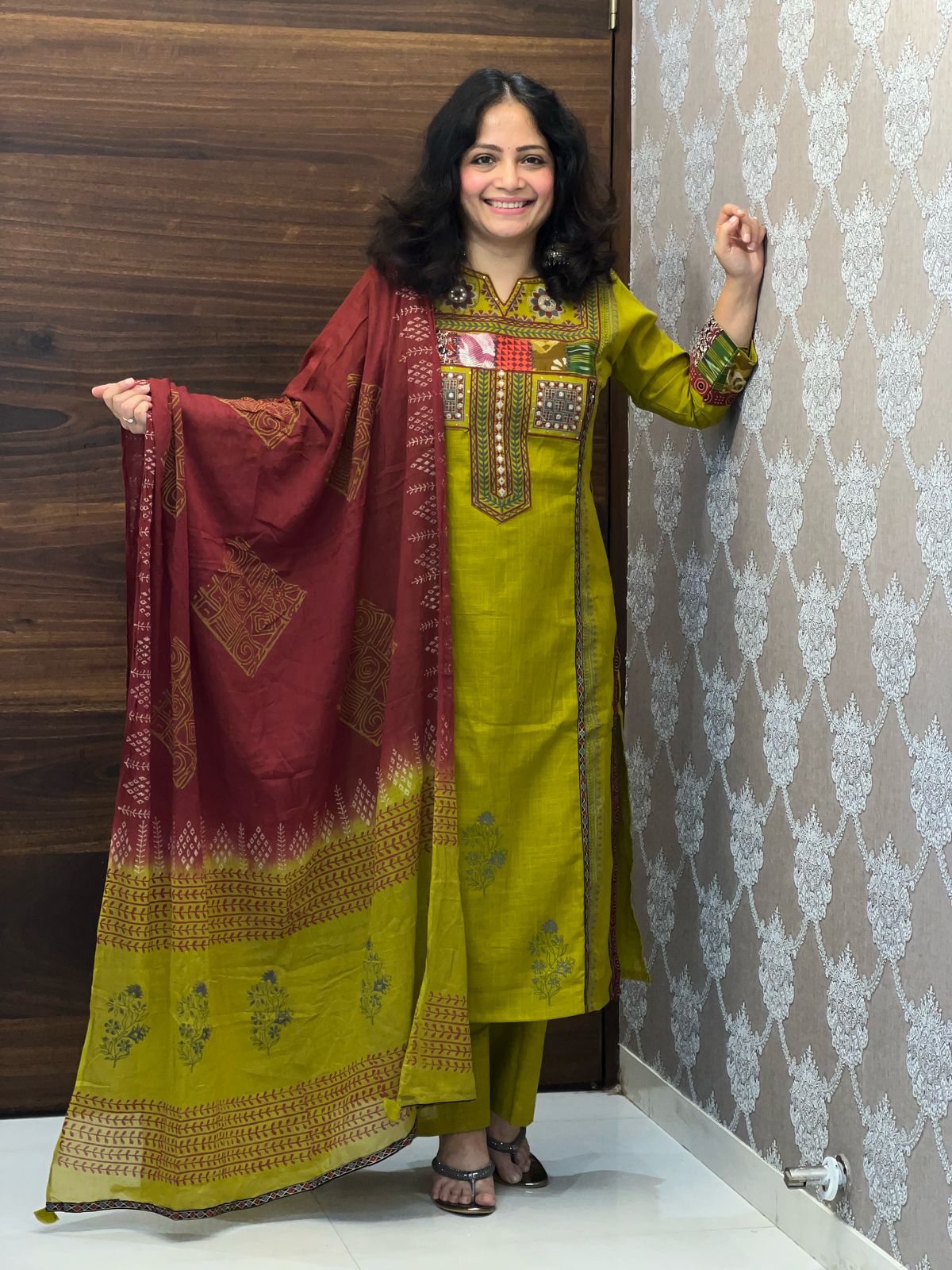 Mehandi Green-Maroon Cotton Flex Dupatta Set