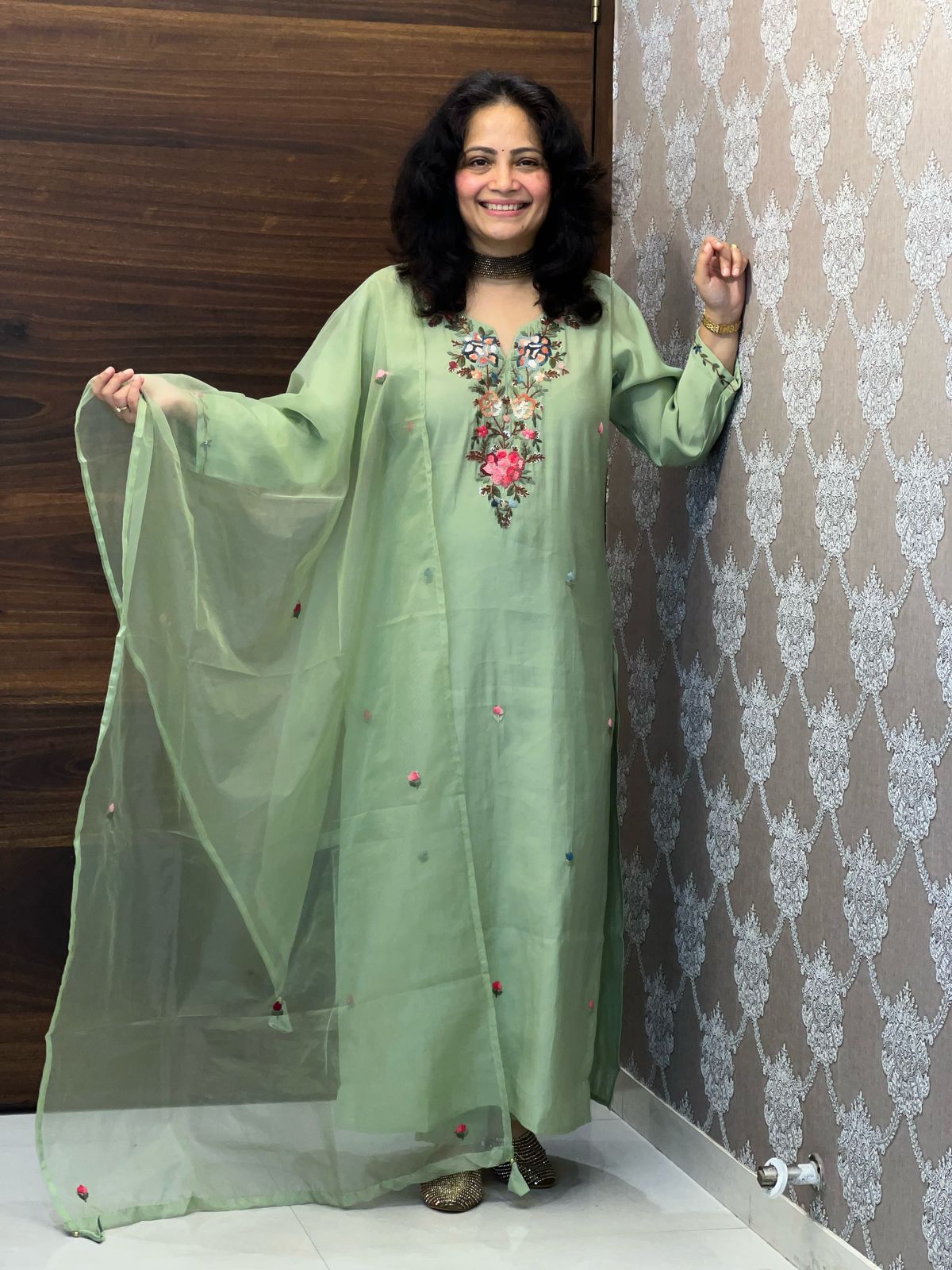 Pista Colour Roman Silk Dupatta Set