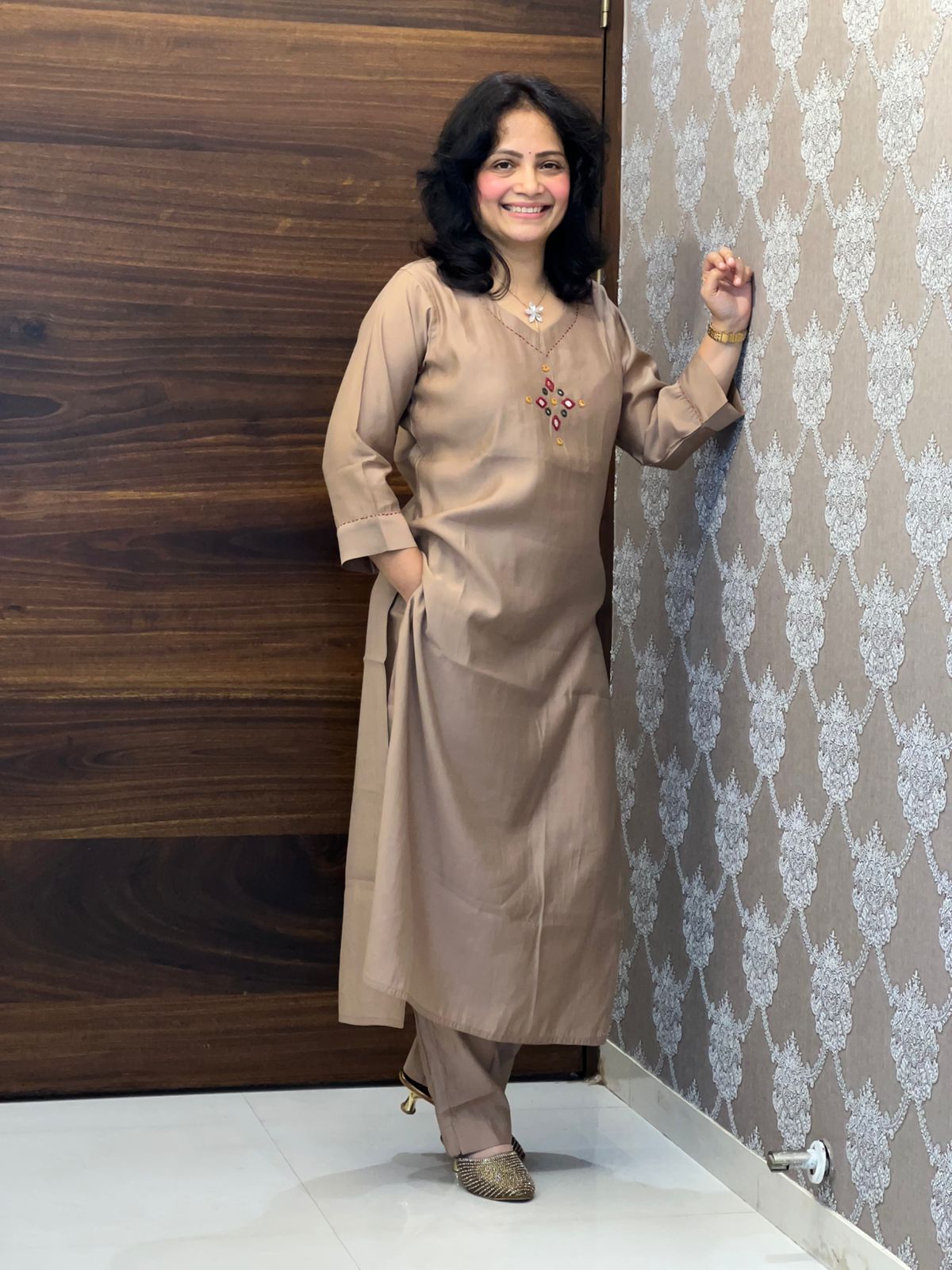 Beige Color Modal Muslin Dupatta Set