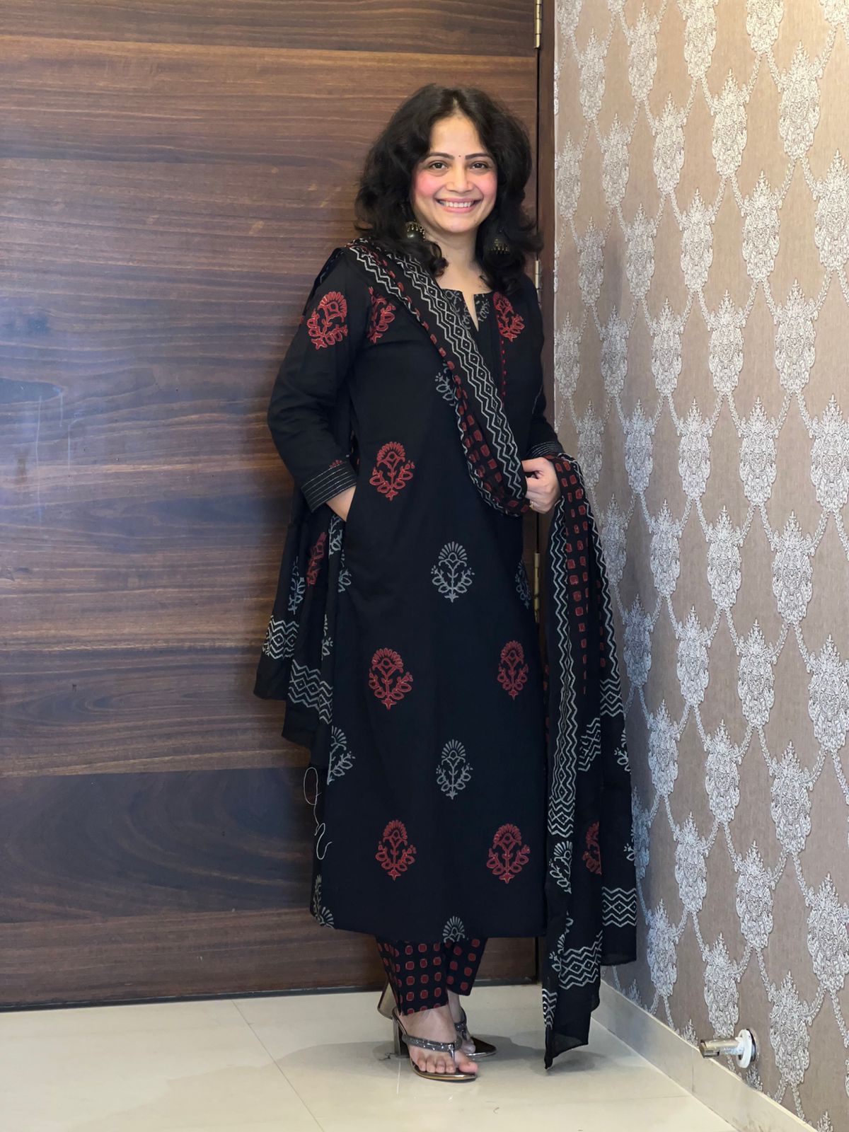 Hand-Block Printed Black Color Pure Cotton Dupatta Set