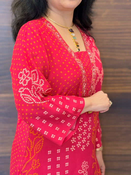 Rani-Pink Color Bandhani print Pure Muslin Dupatta Set