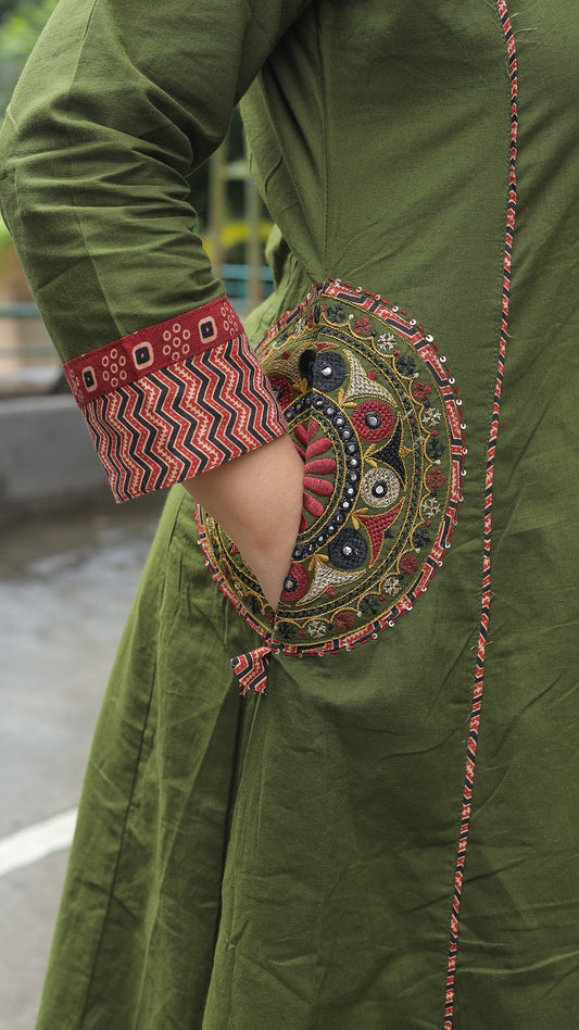 Olive Green Colour Premium Cotton Dupatta Set