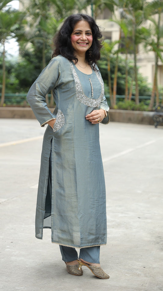 Grey Colour Tissue Silk Banarsi Dupatta Set
