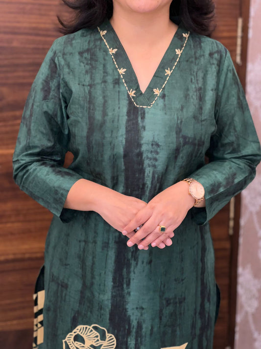 Bottle Green Colour Cotton Kurti-Pant Set