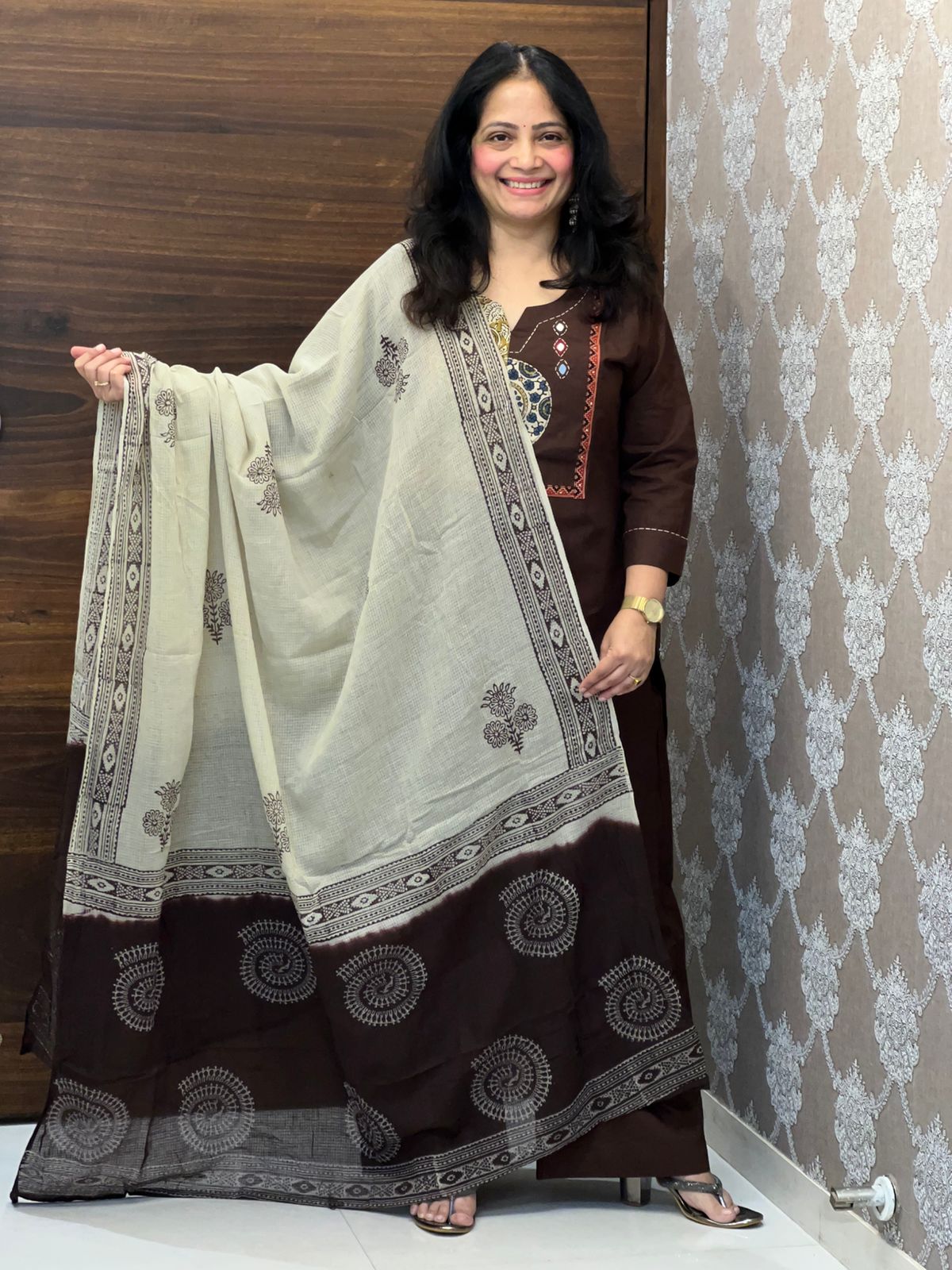 Coffee Brown-Offwhite Colour Dabu Cotton Dupatta Set