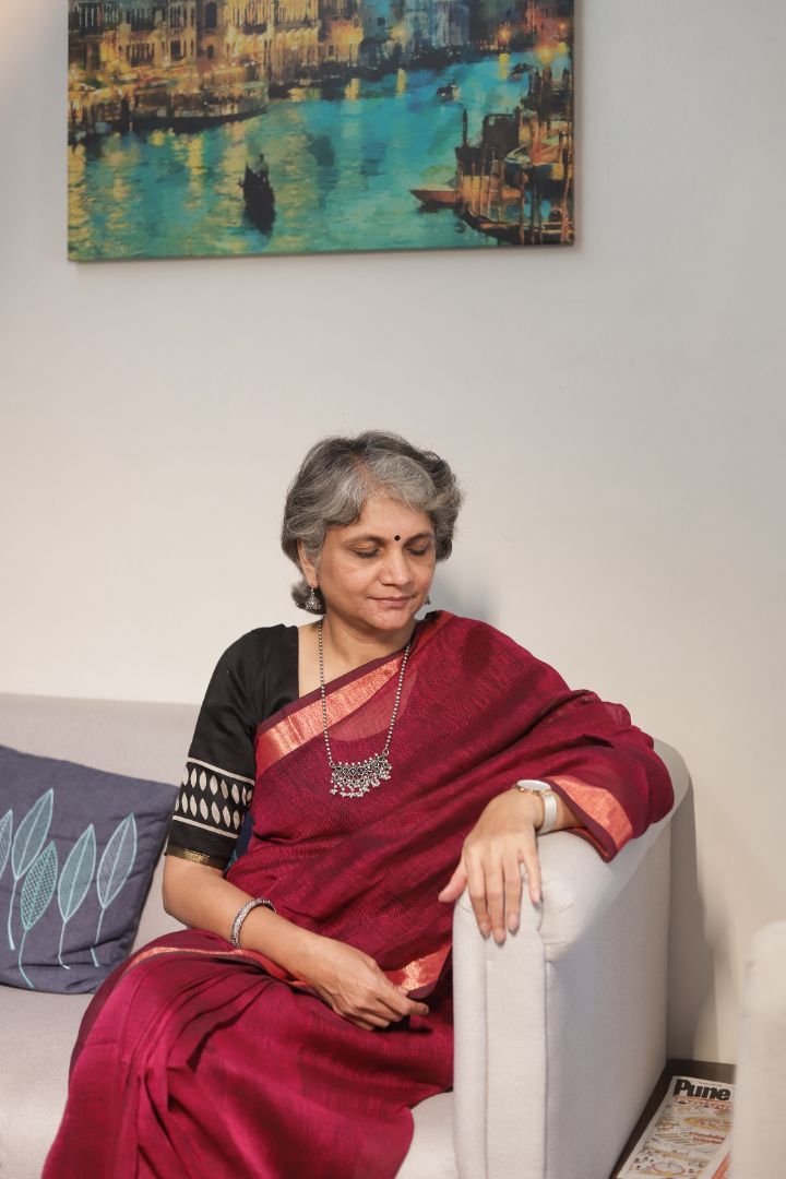 Deep Maroon/Red Organic Linen | Thin Copper Jori Border