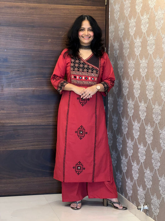 Gajari Dabu Cotton Dupatta Set
