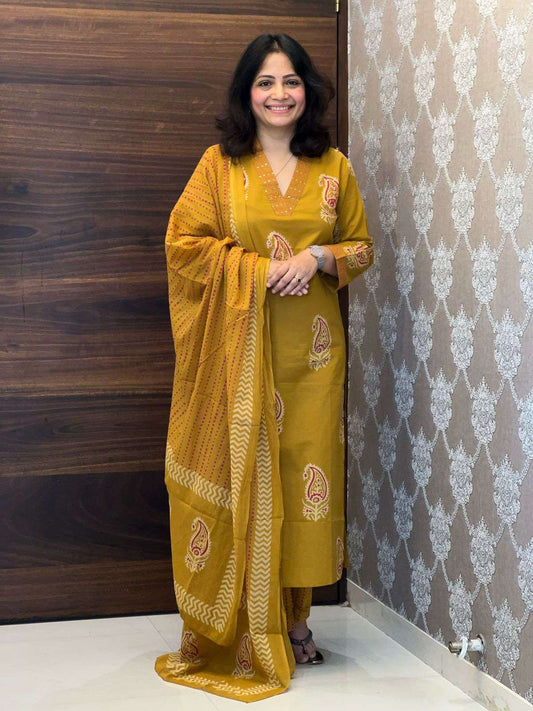Hand Block Print Mustard Color Pure Cotton Dupatta Set