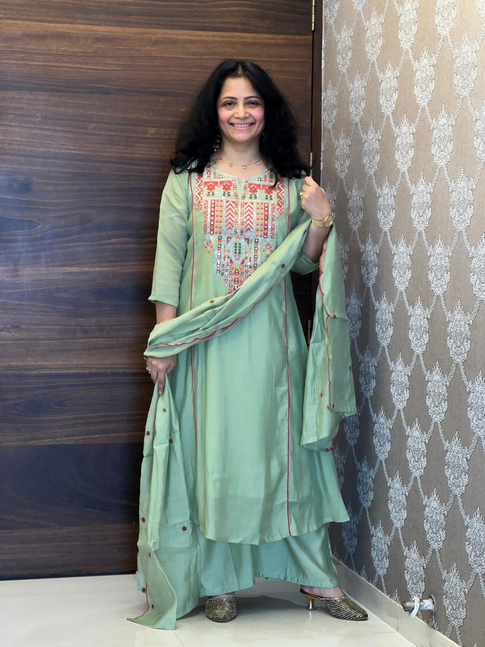 Pista Color Mul Chanderi Dupatta Set