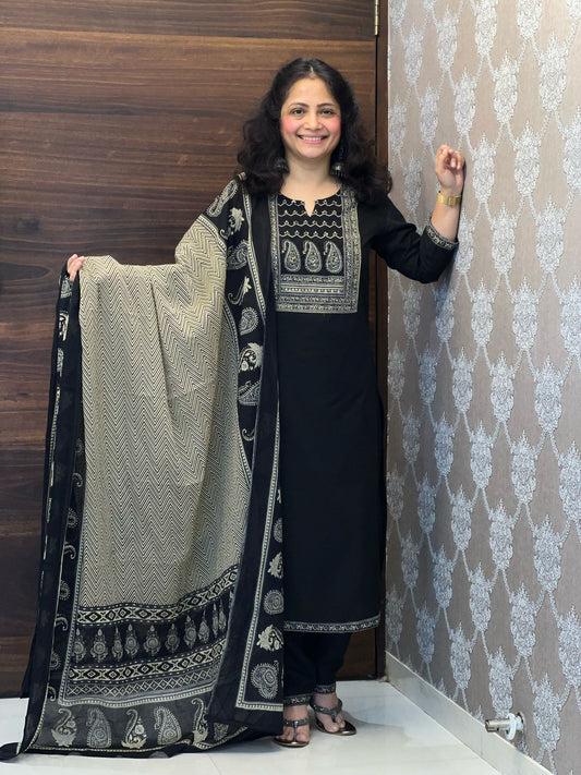 Black Colour Pure Cotton Dupatta Set