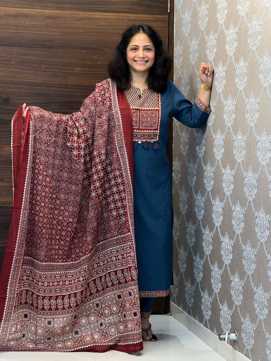 Teal-Red Colour Pure Cotton Dupatta Set