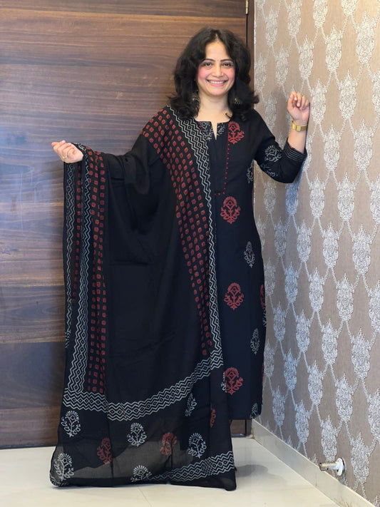 Hand-Block Printed Black Color Pure Cotton Dupatta Set