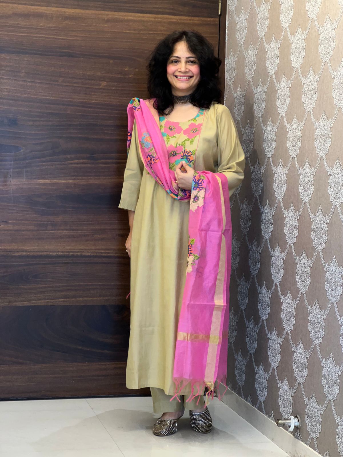 Beige Color Modal Muslin With Pink Dupatta Set