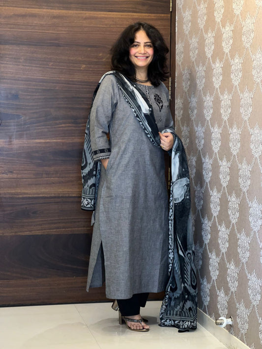 Gray-Black Color Pure Handloom Cotton Dupatta Set