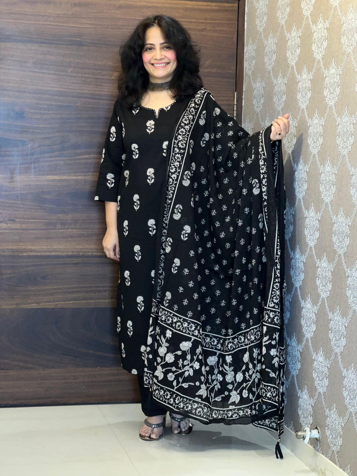 Hand-Block Printed Black Color Pure Cotton Dupatta Set