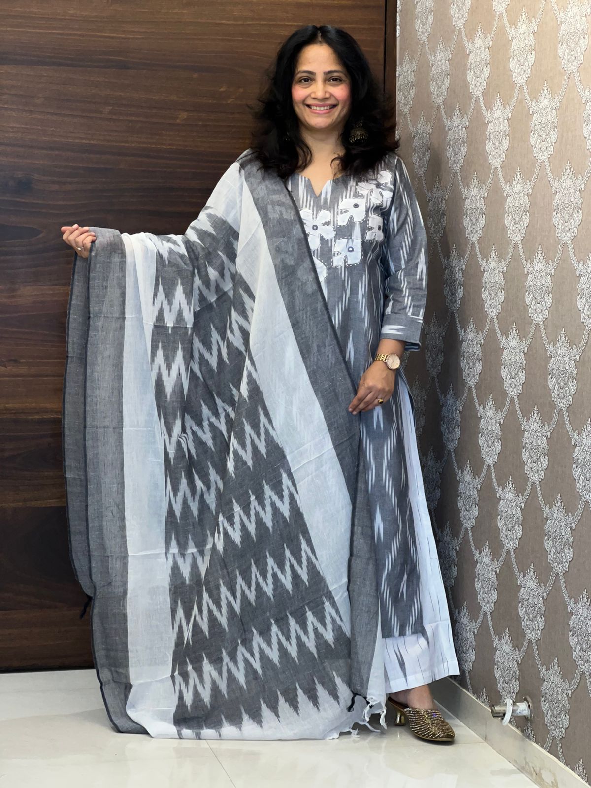 Handloom Ikkat Applique Work Dupatta Set