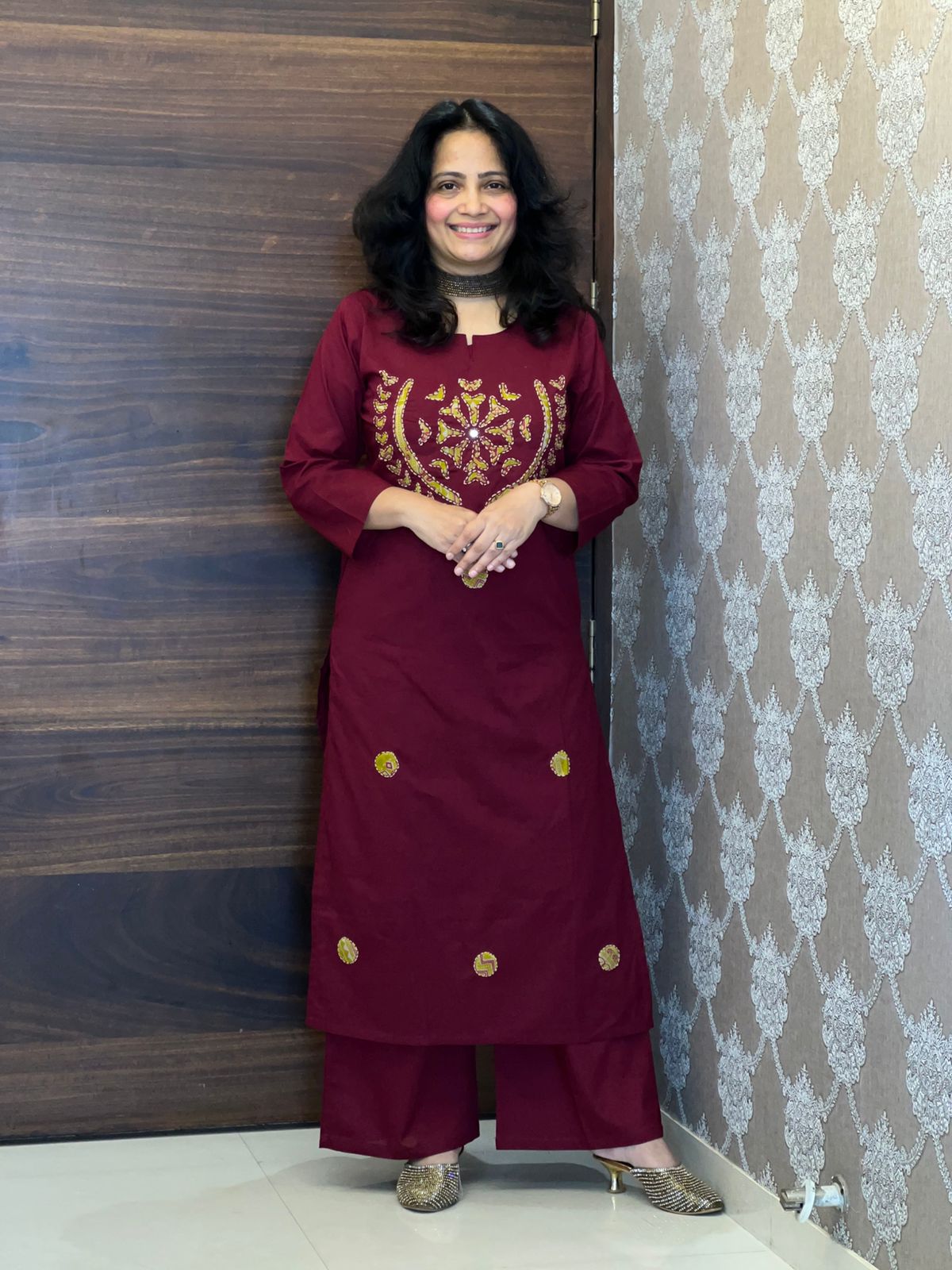 Deep Maroon Colour Daboo Cotton Applique Work Dupatta Set