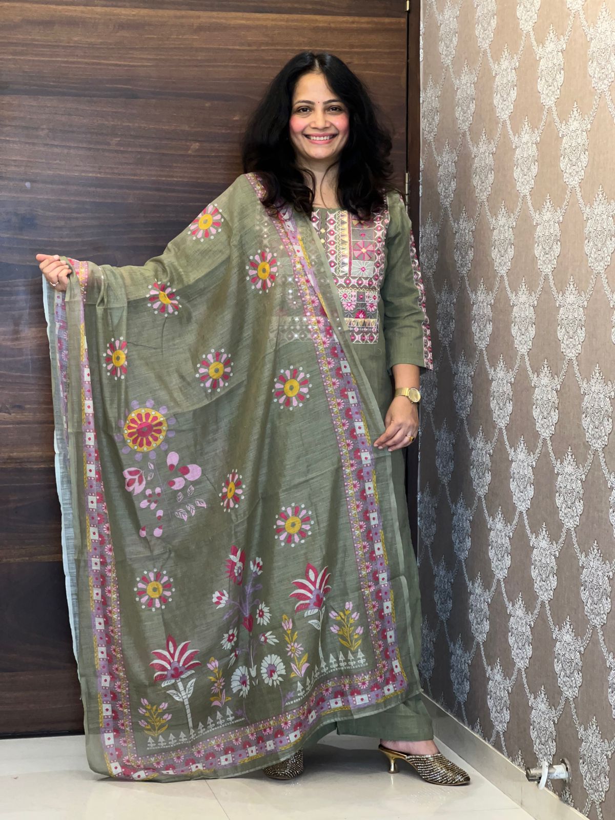 Moss Green Colour Cotton Slub Dupatta Set