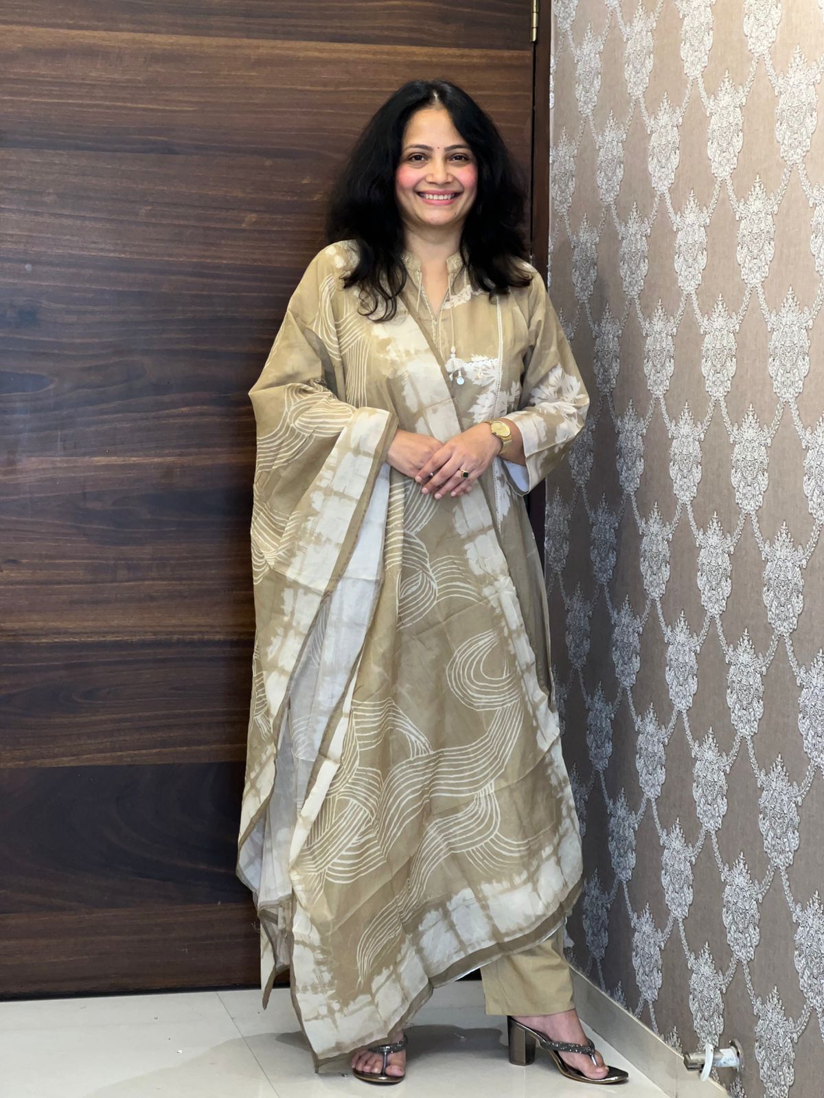 Soft Beige Colour Digital Printed Pure Cotton Dupatta Set