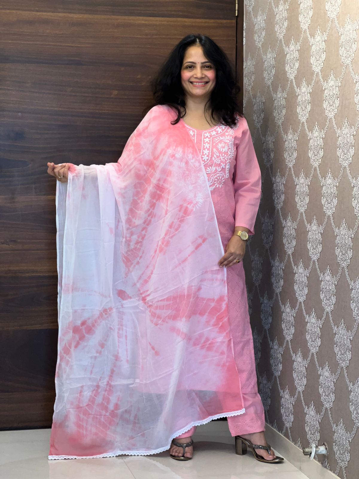 Soft Pastel Pink Colour Schiffli Cotton Dupatta Set