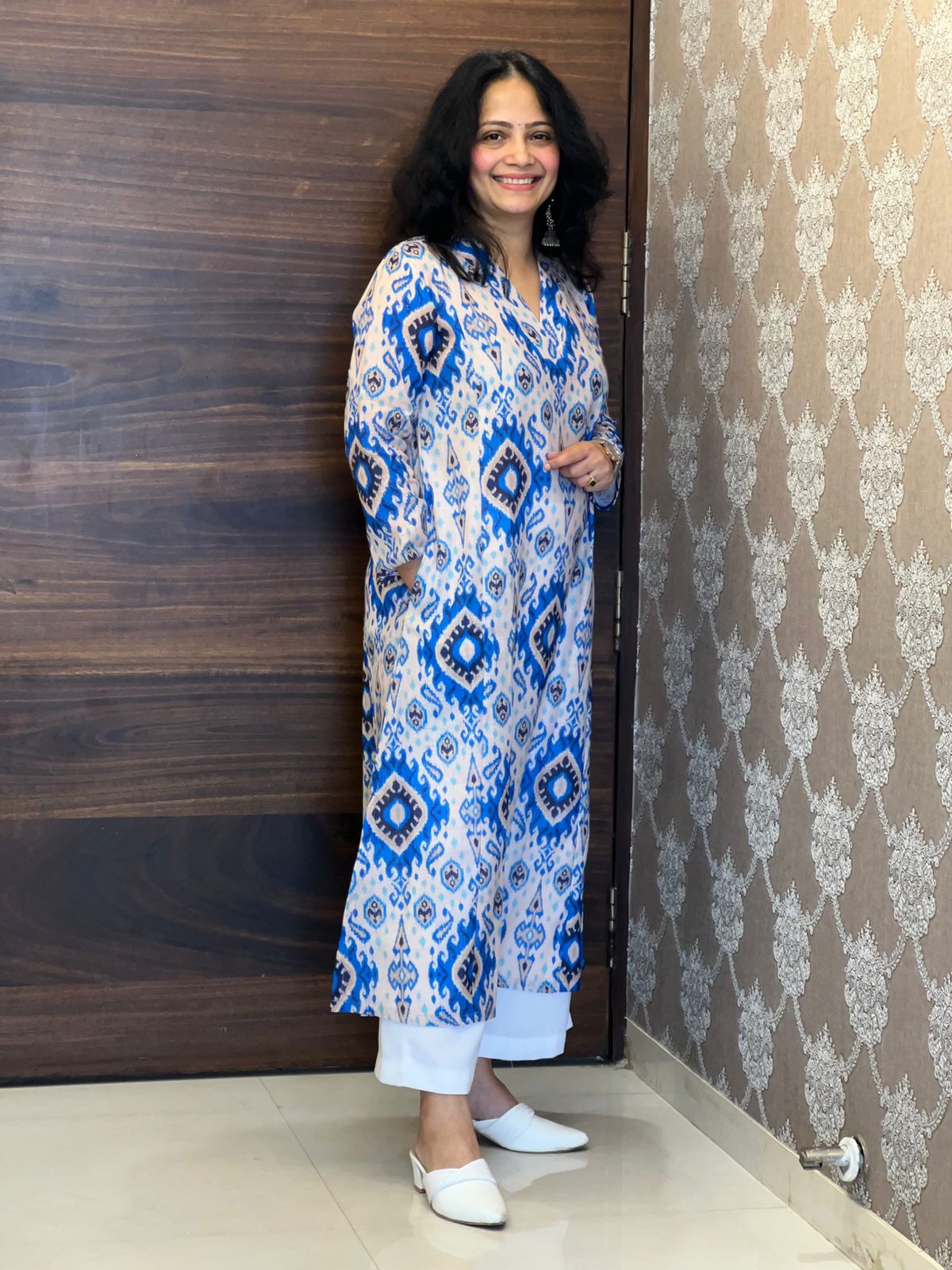 Blue & Lvory Ikkat Digital Print Linen A-Line Kurti