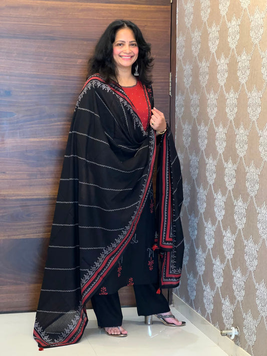Black Color Block-Printed Pure Cotton Dupatta Set
