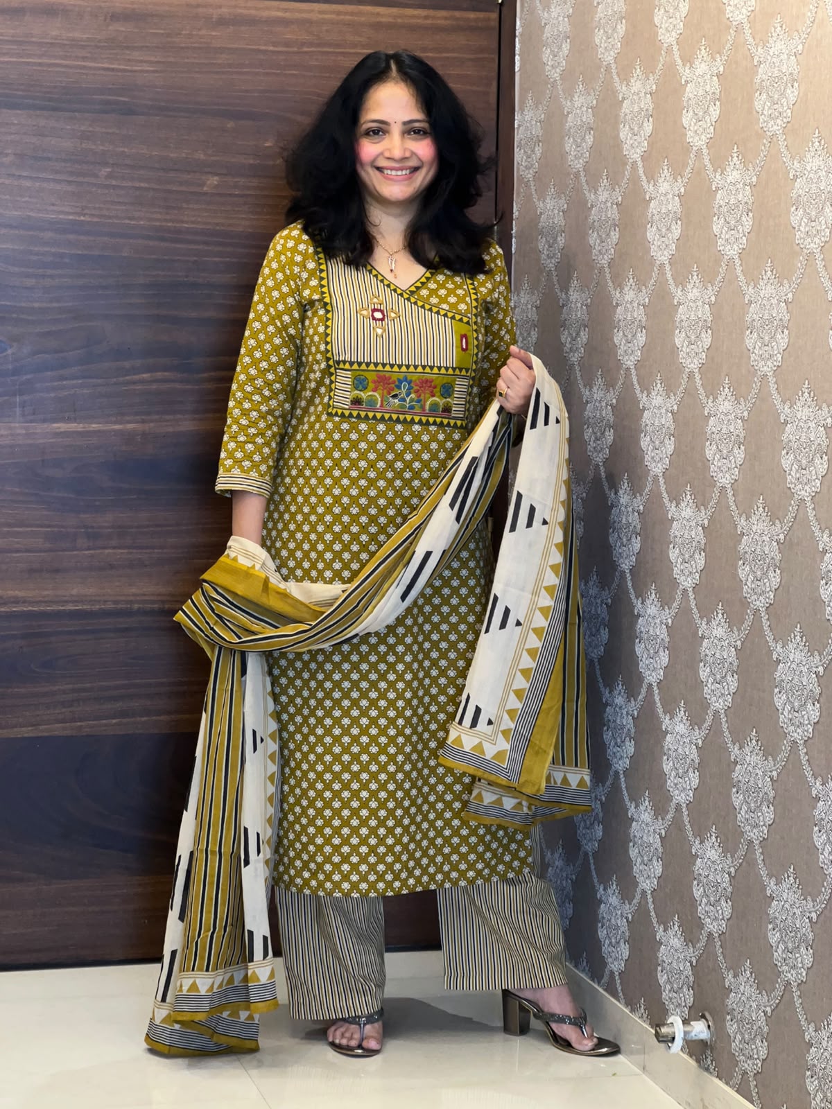 Olive Mustard Pure Cotton Dupatta Set
