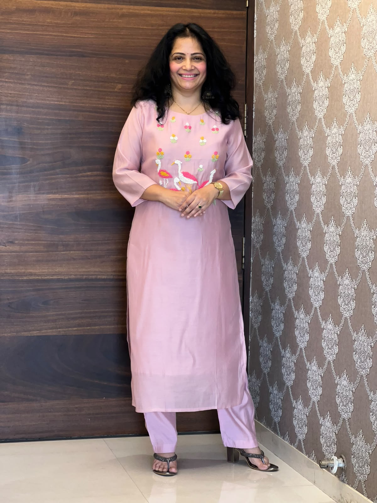 Pastel Pink Color Mul Chanderi Dupatta Set With Bird Embroidery