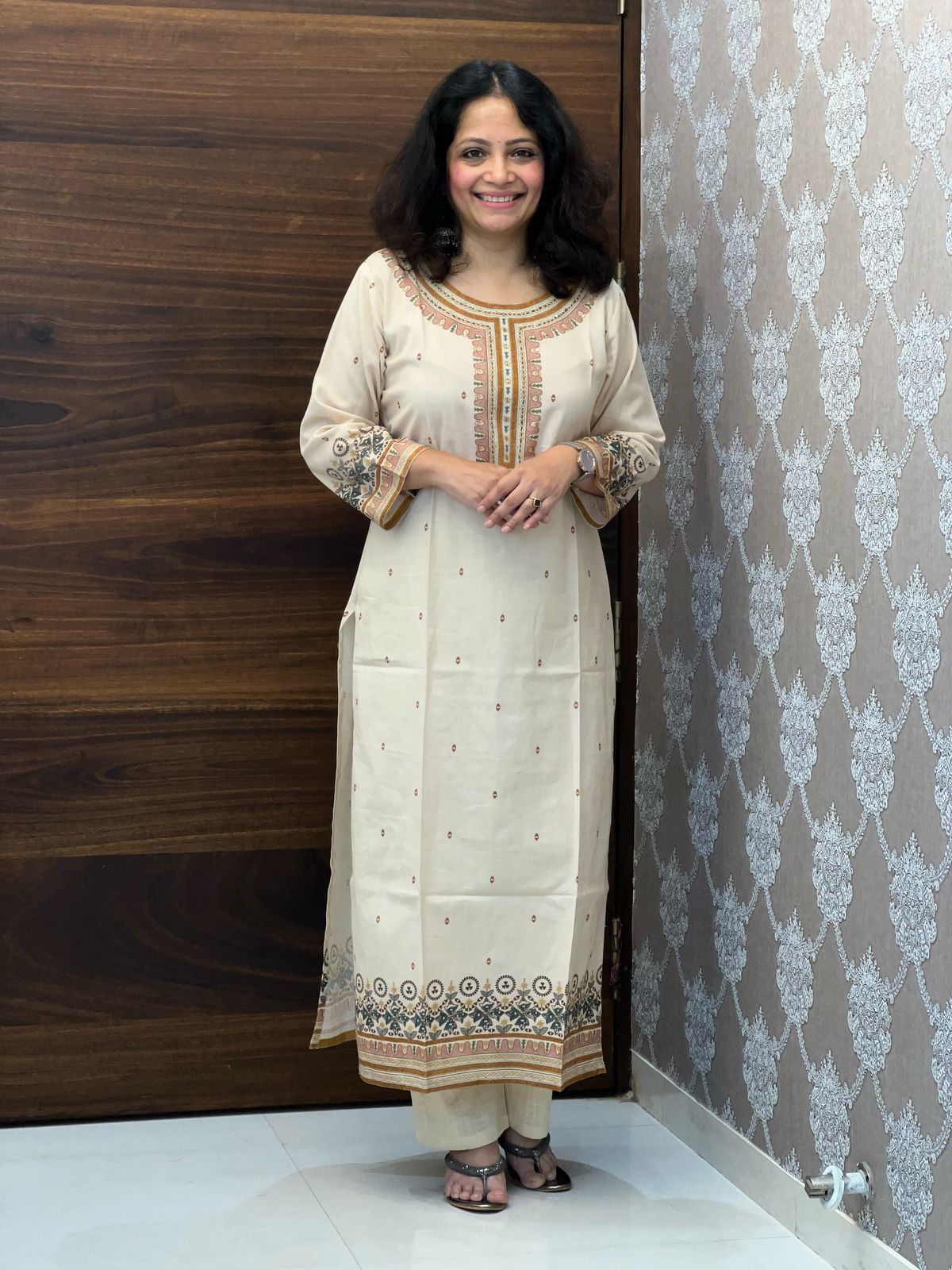 Beige Color Linen Flex Dupatta Set