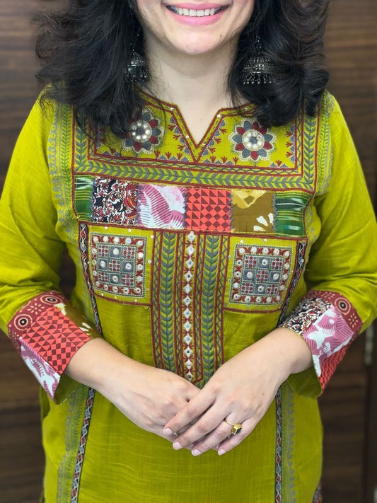 Mehandi Green-Maroon Cotton Flex Dupatta Set