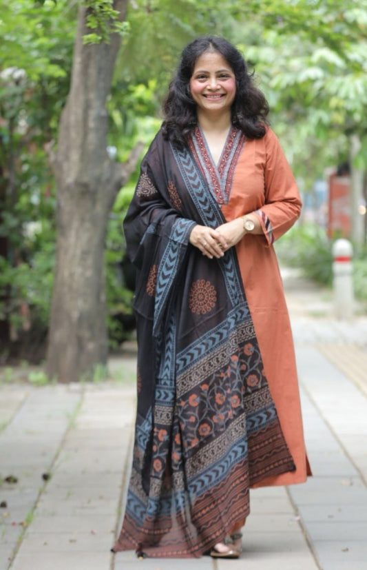 Earthy Brown Colour Applique Work Premium Cotton Dupatta Set