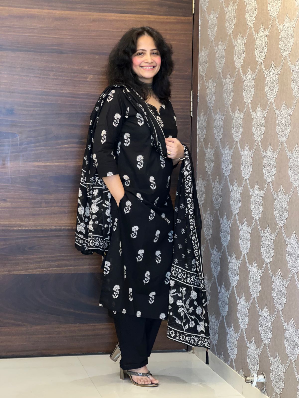 Hand-Block Printed Black Color Pure Cotton Dupatta Set