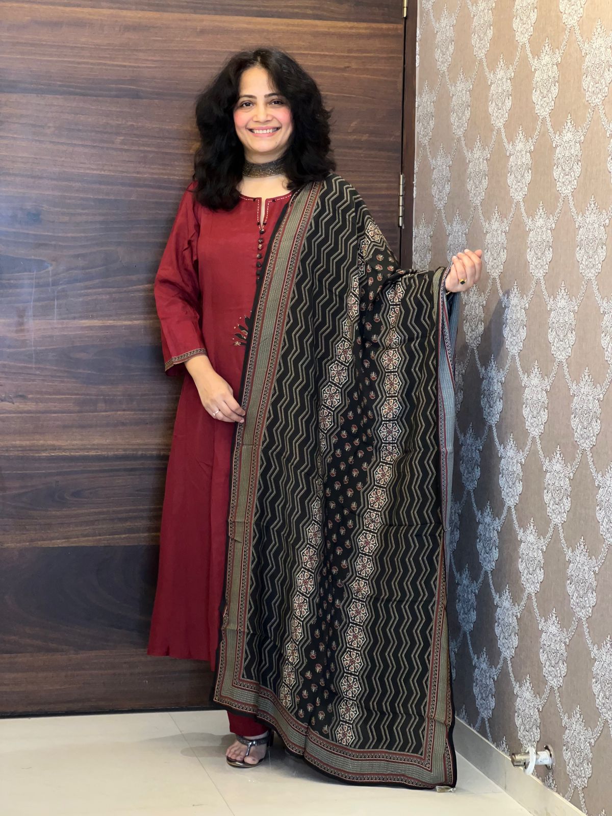 Maroon Color Applique Work Pure Muslin Dupatta Set