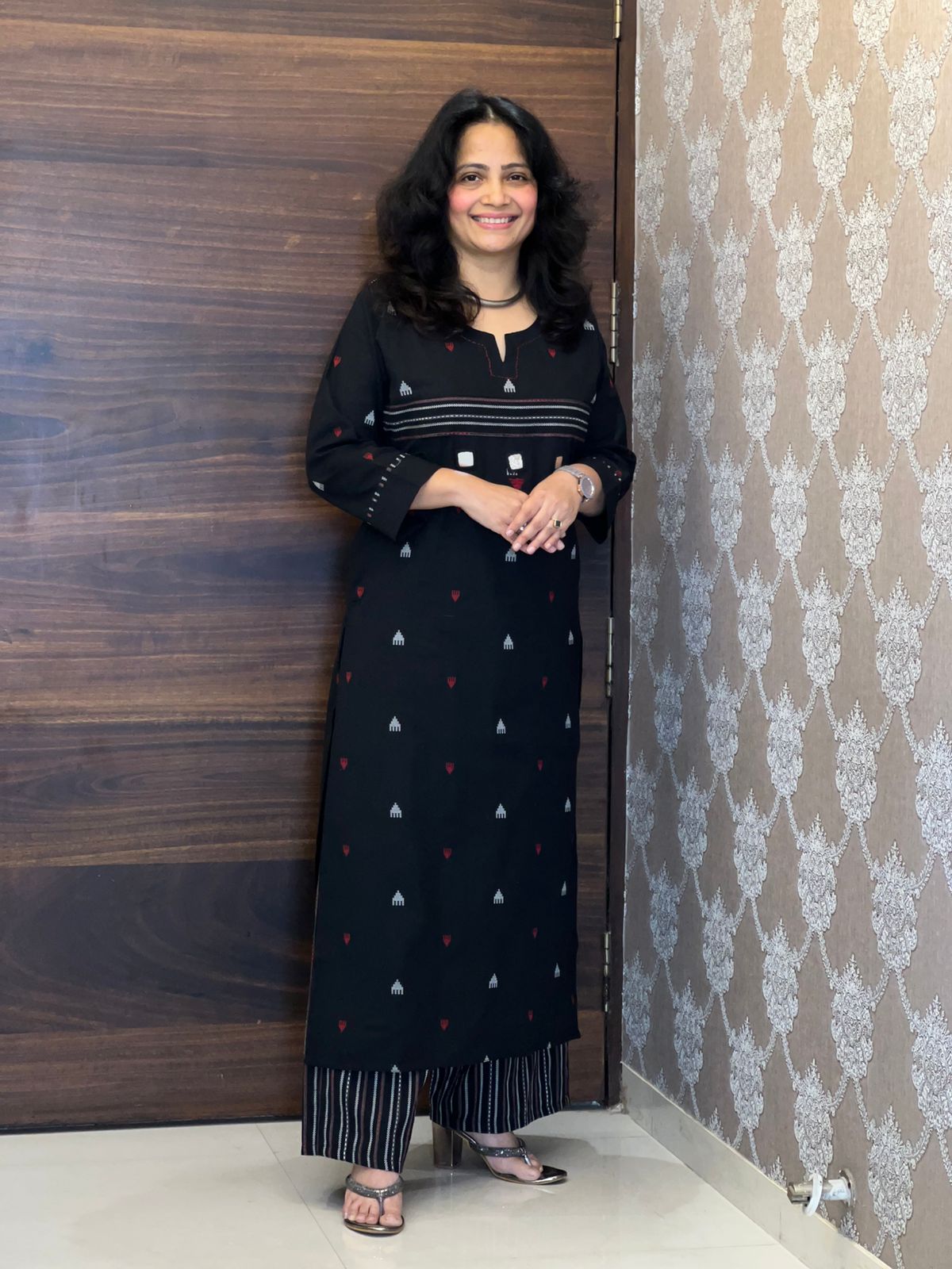 Black Colour Handloom Dupatta Set
