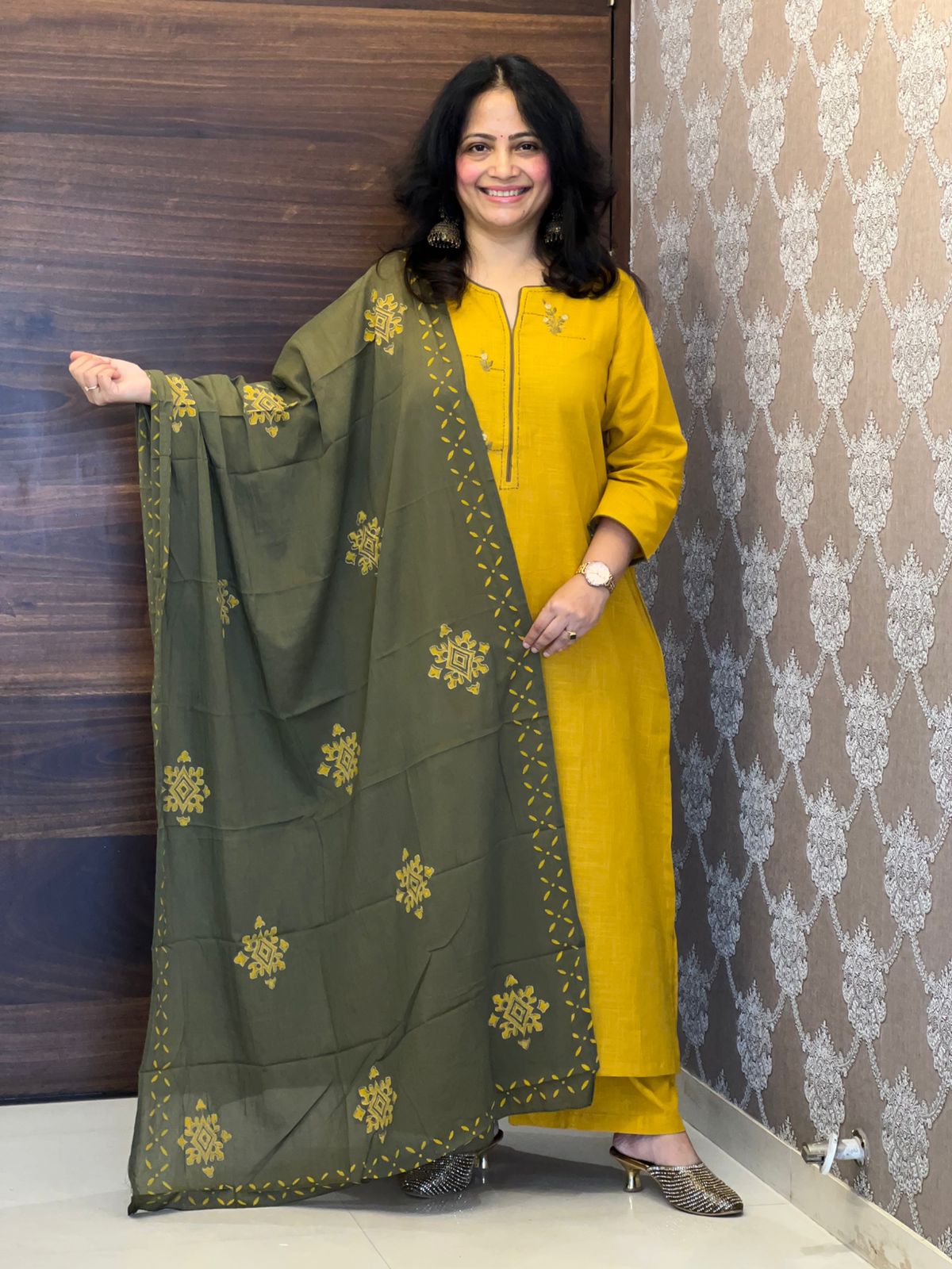 Mustard-Green Colour Cotton Flex Dupatta Set