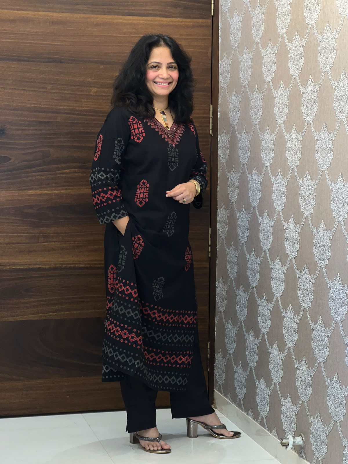 Black Color Block-Printed Pure Cotton Dupatta Set