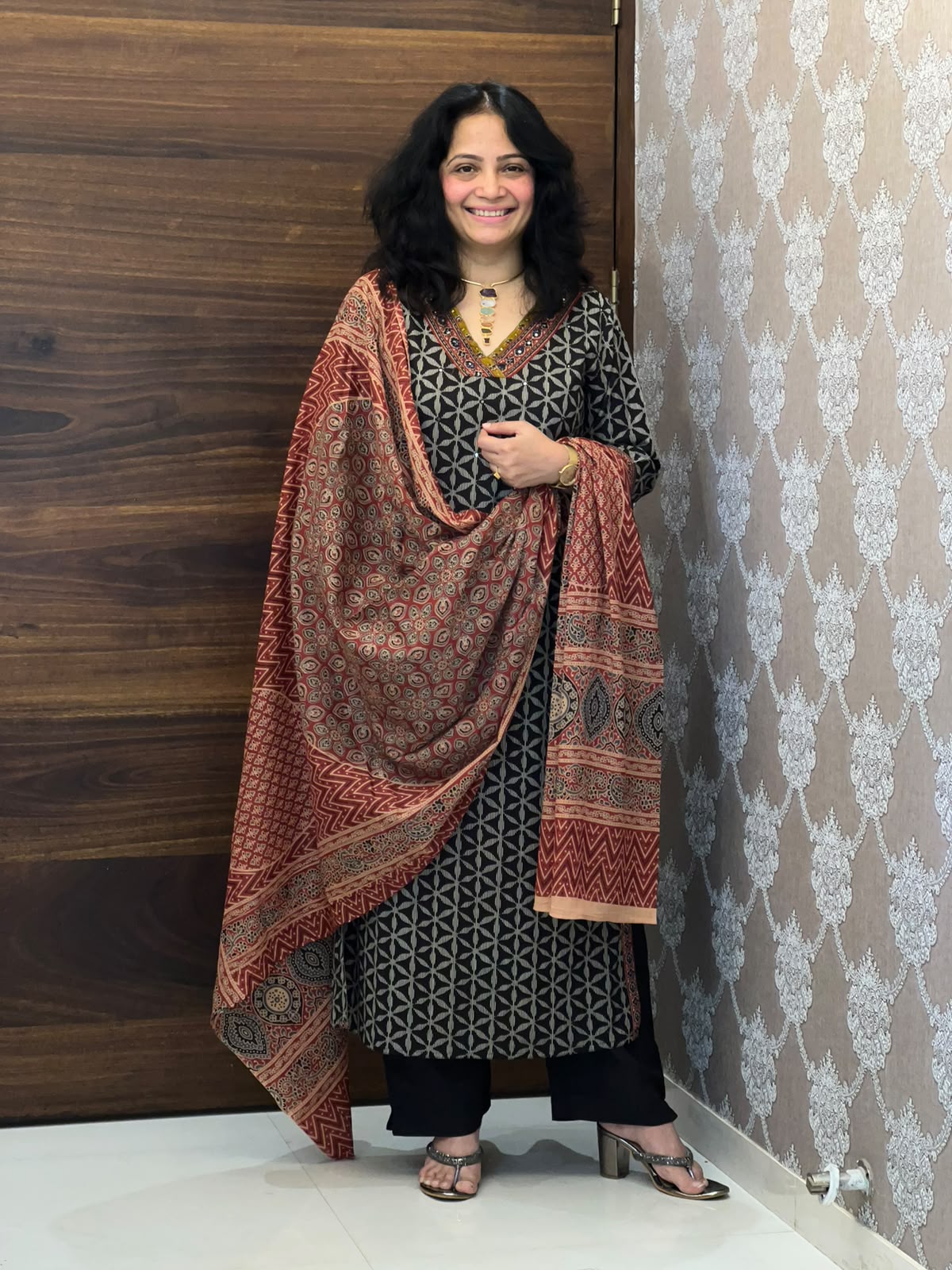 Black-White Color Pure Cotton Dupatta Set