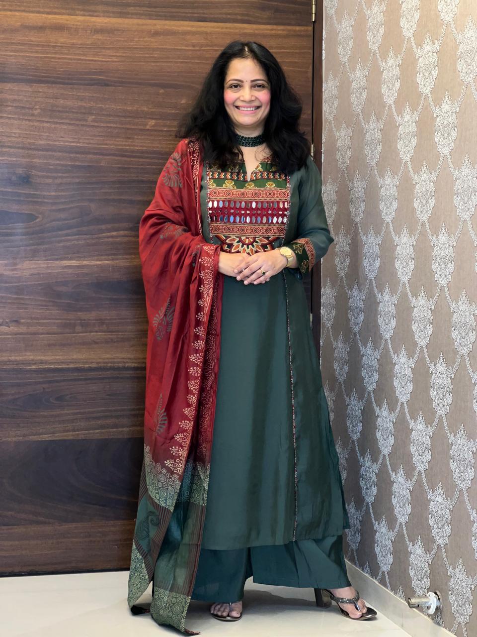 Green Color Mul Chanderi Dupatta Set