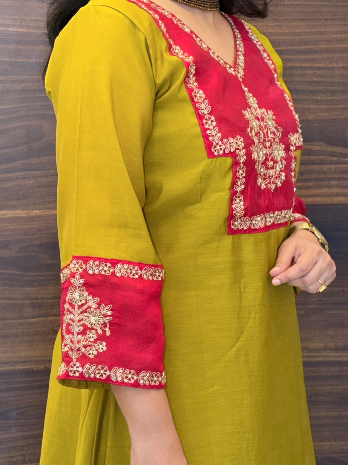 Mustard-Pink Color Mul Chanderi Dupatta Set