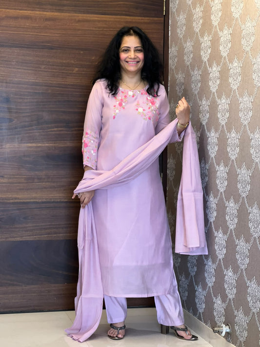 Pastel Pink Color Mul Chanderi Dupatta Set